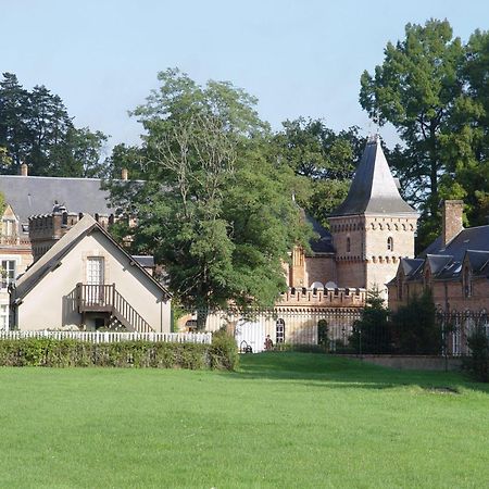 Hostellerie Du Chateau Les Muids La Ferté-Saint-Aubin Exterior foto